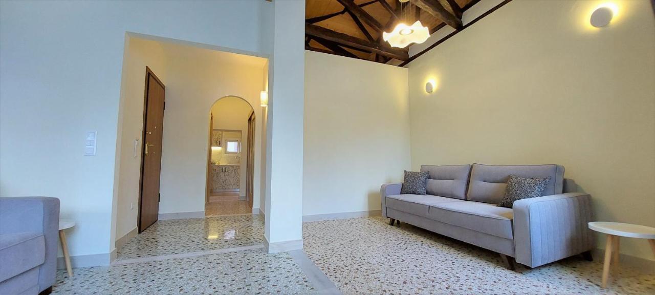 Athens Plaka Family Suites Εξωτερικό φωτογραφία